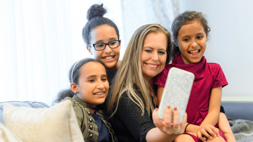 Why Does My Face Look Fat on FaceTime? 2 Why Does My Face Look Fat on FaceTime?