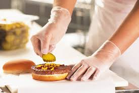 Benefits of Disposable Gloves in Food Preparation