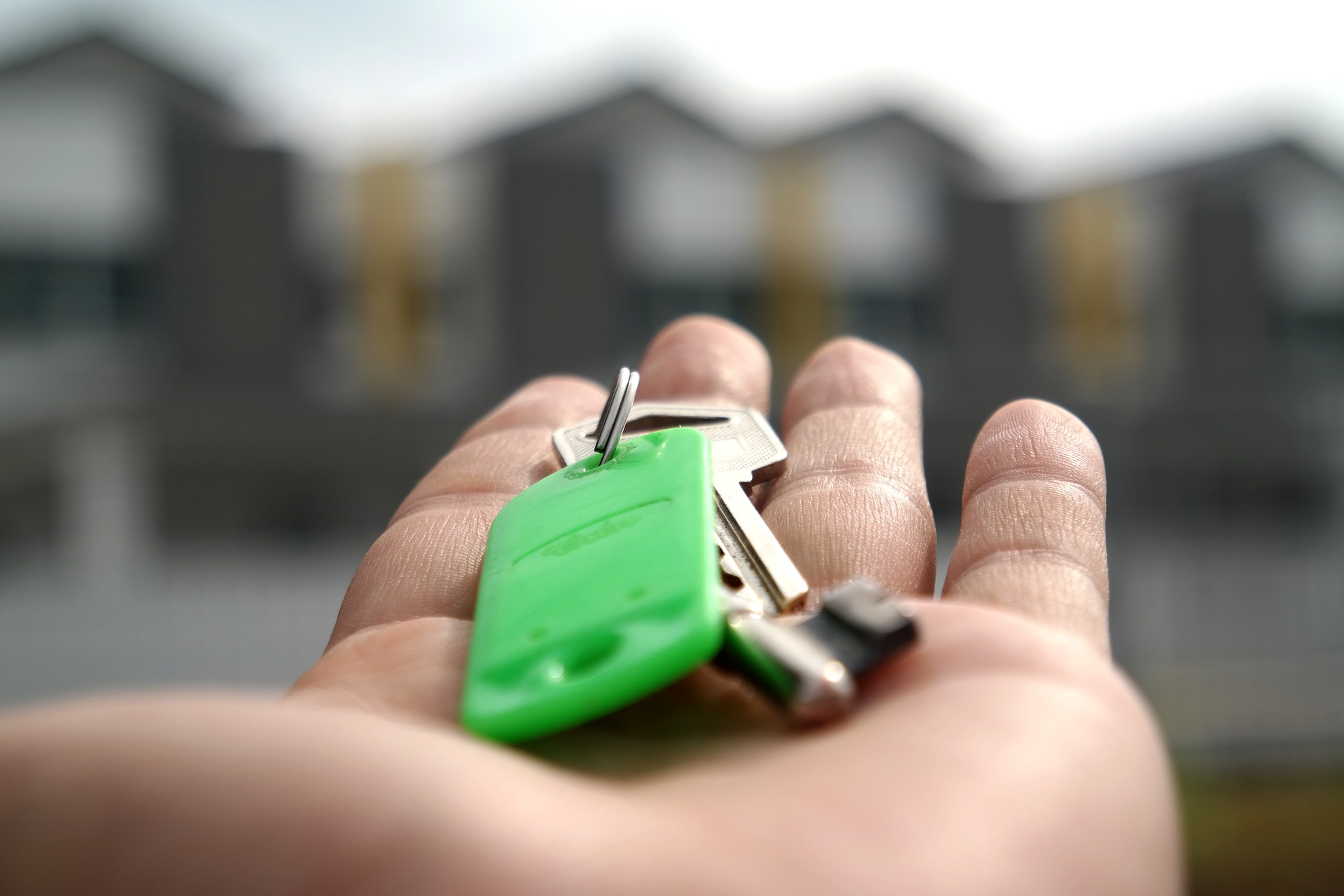 Tips for maximising property sales to international investors