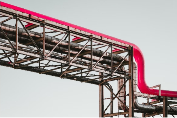 How PTFE’s Corrosion Resistance Properties Benefit the Oil and Gas Industry