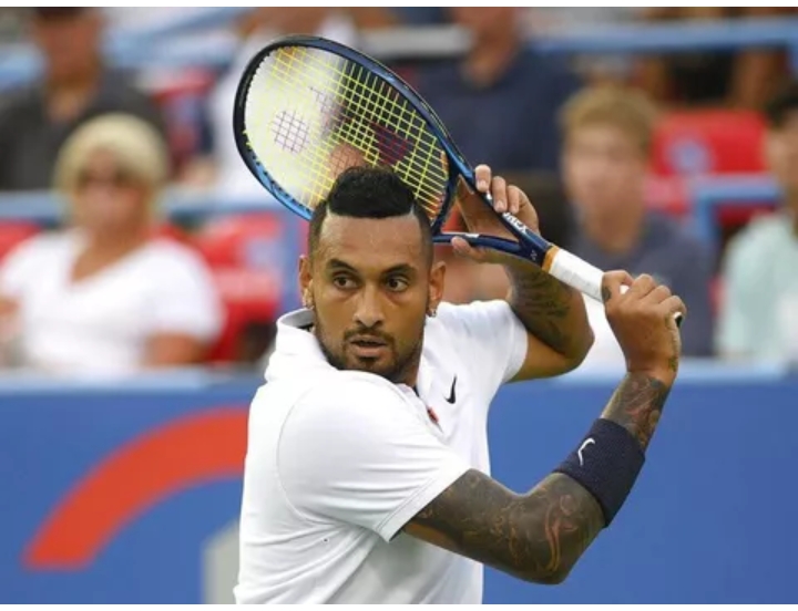How to Improve Your Tennis Game with the Right Beginner Racket?