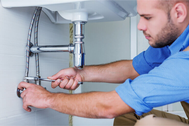 The Benefits of Hiring a Professional Plumbing Service for Blocked Drains 2