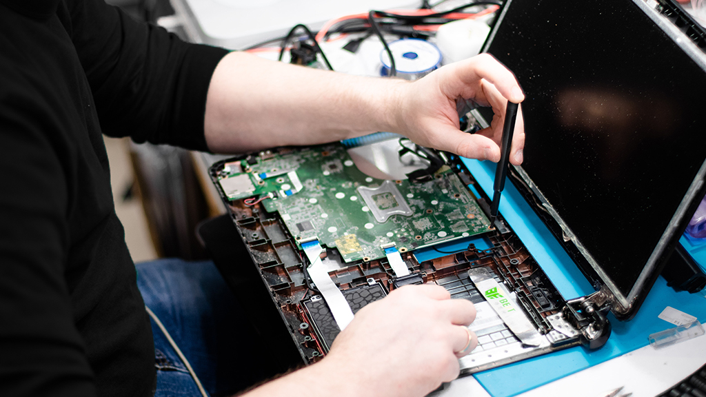 Are old laptops worth repairing?