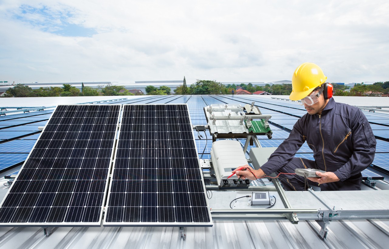 What Are the Components of a Commercial Solar System?