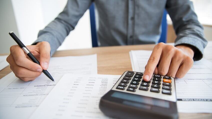 What is the difference between a tax accountant and a tax preparer?