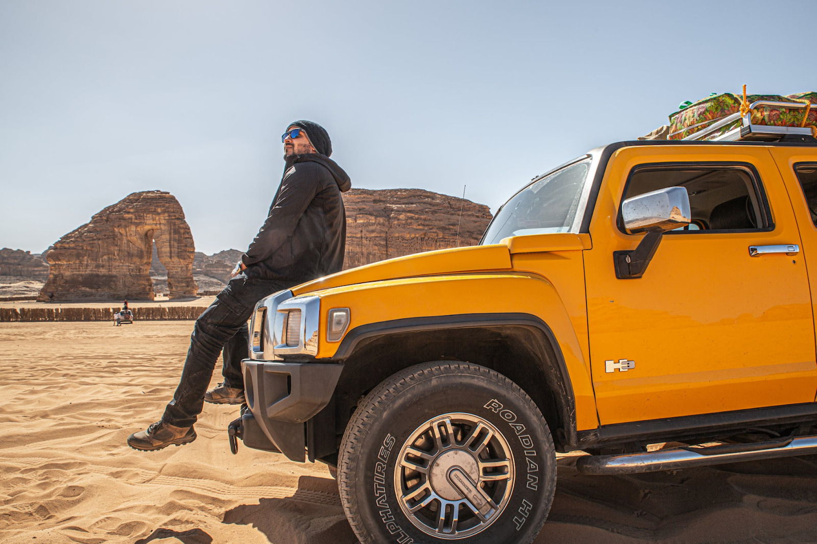 Roof Racks for Work and Play: Versatility for Off-Road Enthusiasts