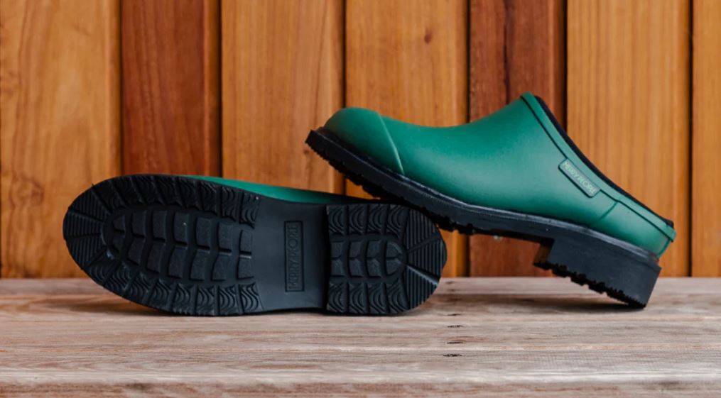 Why Aussies Love Clogs: The Ultimate Footwear Choice