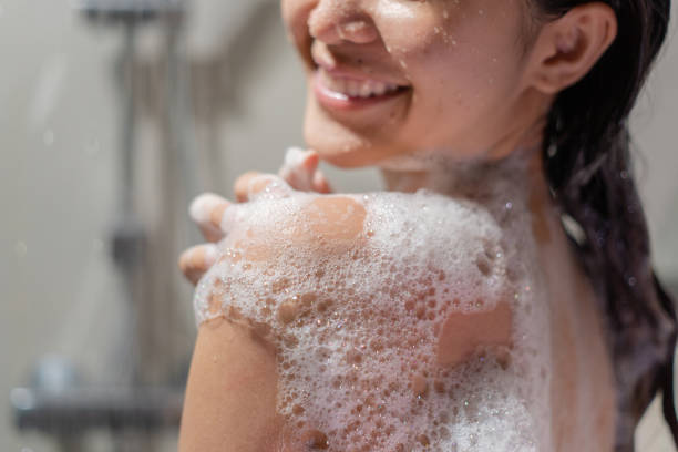 Curly Hair and Color: Tips for Vibrant, Damage-Free Dyes