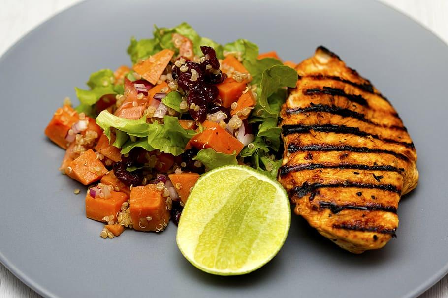 Healthy Grains and Greens: Finding the Best Quinoa Chicken Bowl On Menus
