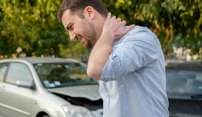 Steps to Build a Whiplash Claim After a Car Accident