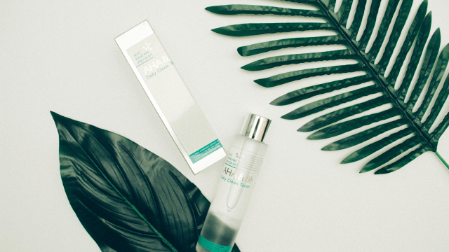 The Importance of Estheticians in Maintaining Healthy Skin