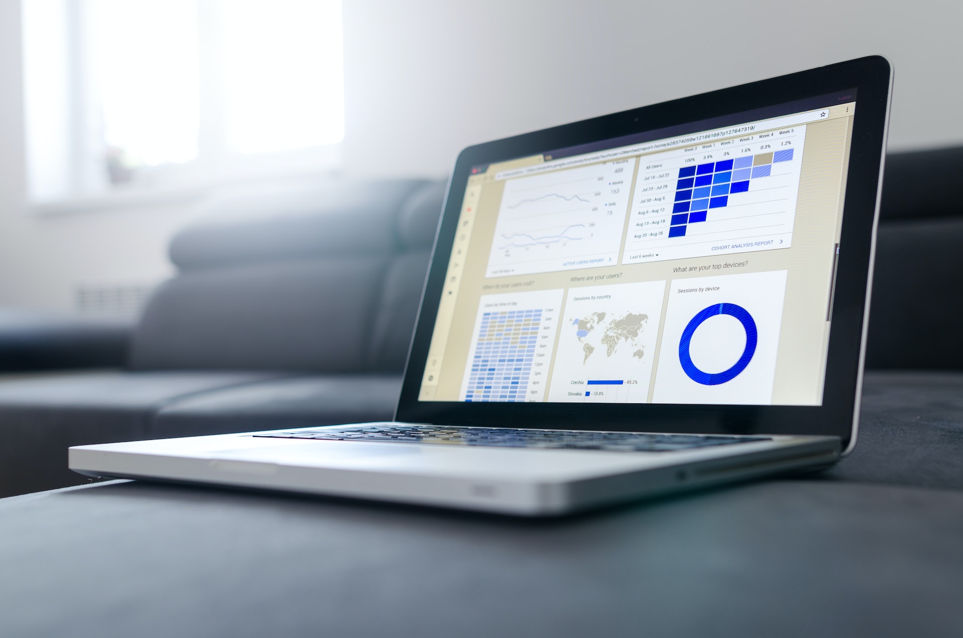 Unlocking Opportunities: Navigating the Digital Marketing Job Market