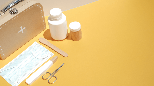 Creating a Comprehensive First Aid Kit for Home and Travel