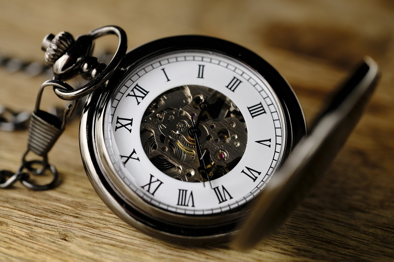 Choosing the Perfect Watch: A Comprehensive Guide to Match Your Style and Needs
