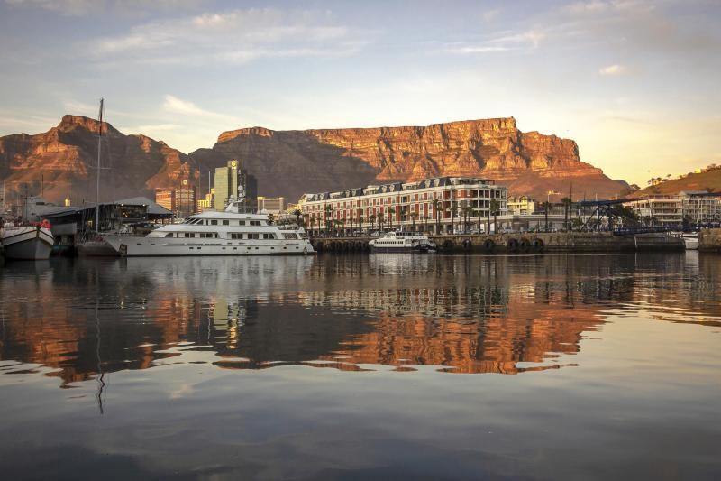 Main Reasons To Visit Cape Town While Staying In a Top-Notch Cape Town Accommodation