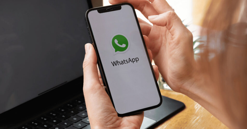 200+ Best and short WhatsApp bio captions and quotes in English for boys and girls in 2023
