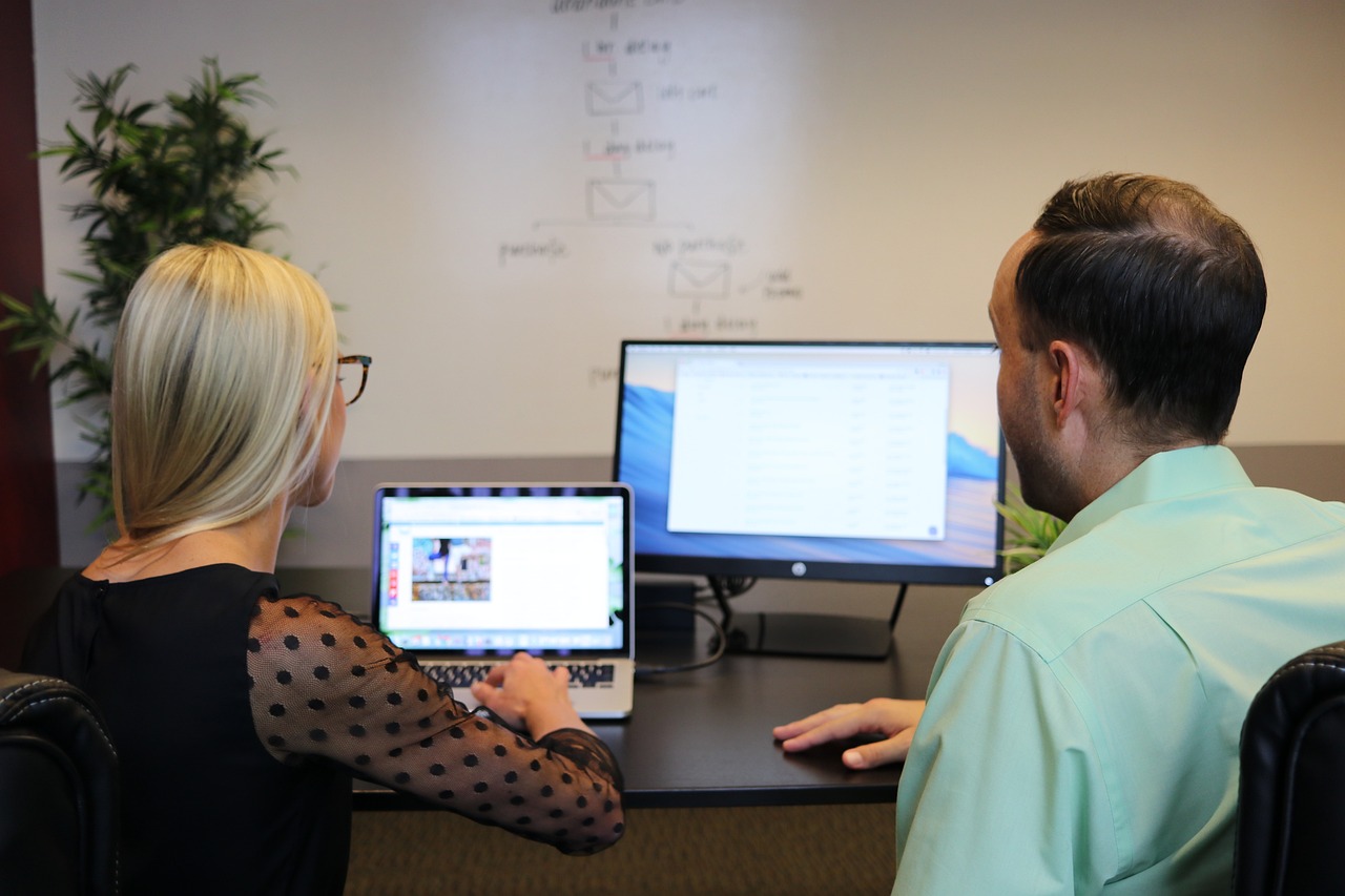 The Benefits of Hiring a Digital Marketing Agency