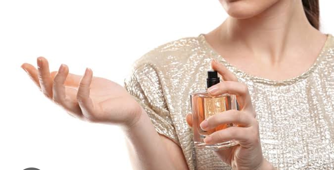 How Women’s Perfume Can Enhance Well-Being and Mood