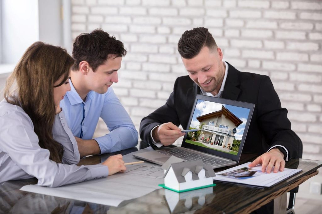 The Complete Guide to Finding Your Dream Home: Strategies for House Buyers