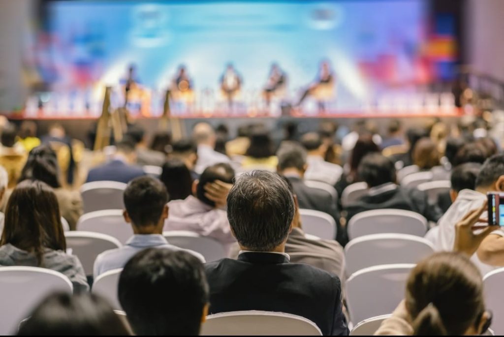 Using Trade Show Booths to Generate Leads