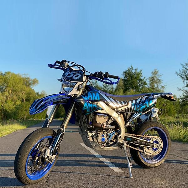 Wrapping a Motorcycle: More Than Just Aesthetics 2 Wrapping a Motorcycle: More Than Just Aesthetics