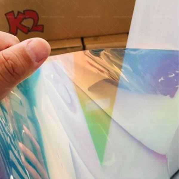 Dichroic Film Vinyl: Color-Changing Graphic Material that Responds to Light 4 Color-Changing Graphic Material that Responds to Light