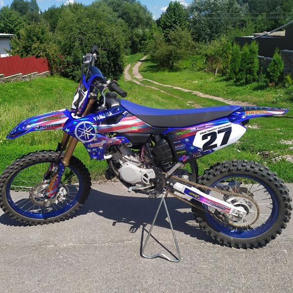 High Tack Vinyl Film For Motorcycles: Built For Real Riding Conditions 3 High Tack Vinyl Film For Motorcycles: Built For Real Riding Conditions