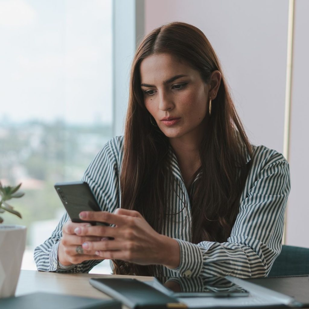 Best 7 Reasons Frequent Flyers Are Choosing eSIM Over Physical SIM Cards in 2026 2 Best 7 Reasons Frequent Flyers Are Choosing eSIM